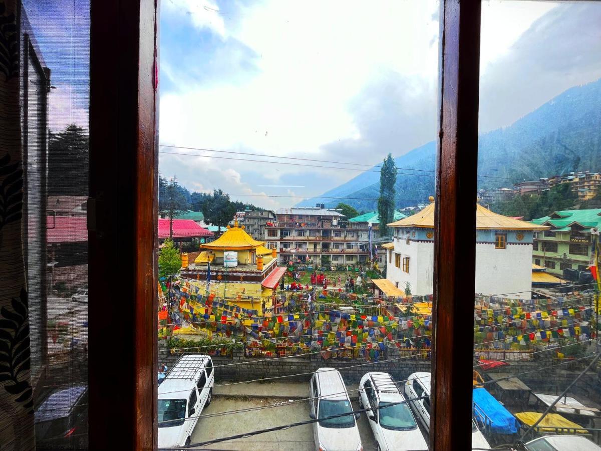 Hotel Snow Mountain Mall Road Manali  Exterior photo